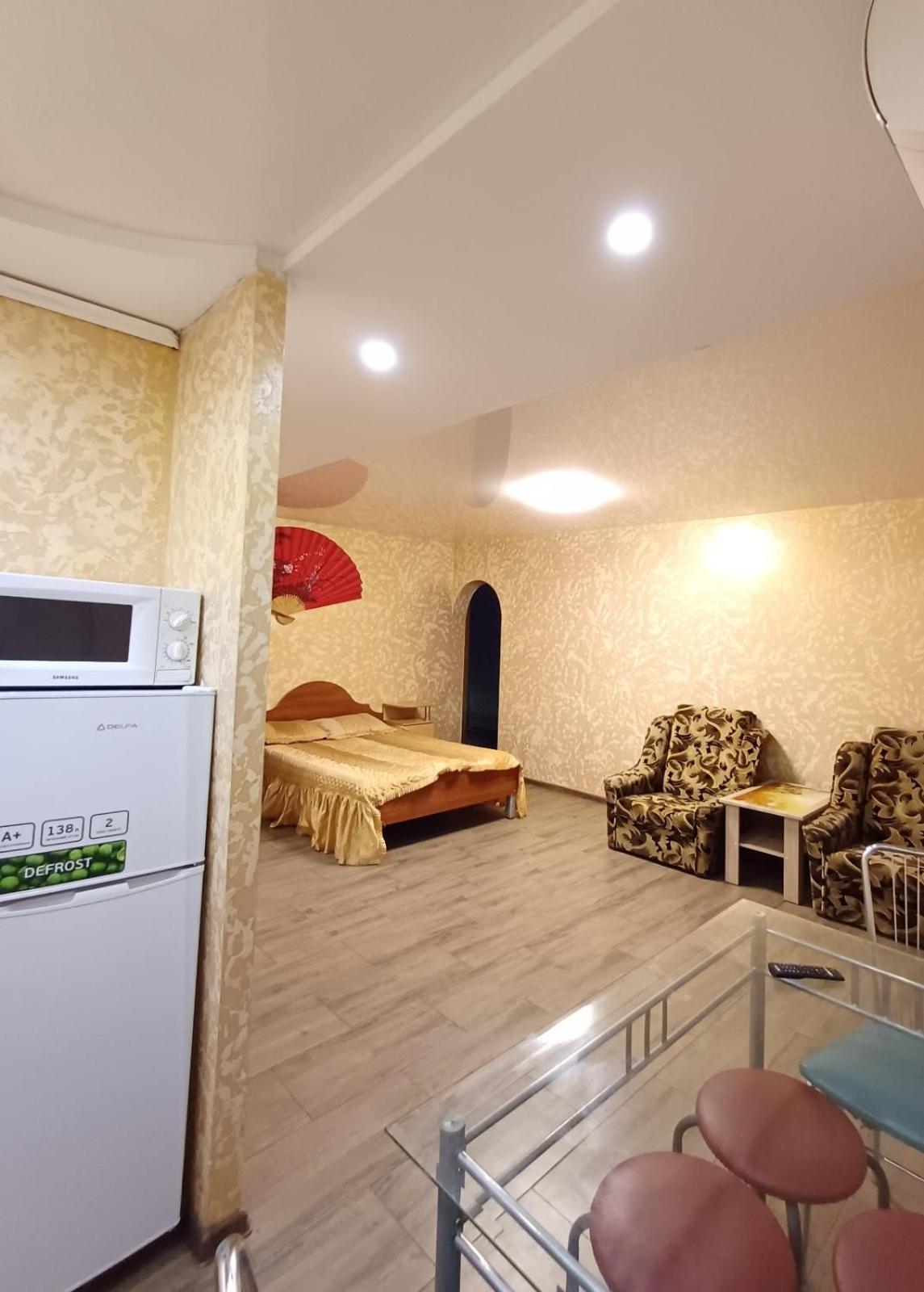 Большая 3 Комнатная Квартира Cherkasy Exterior photo