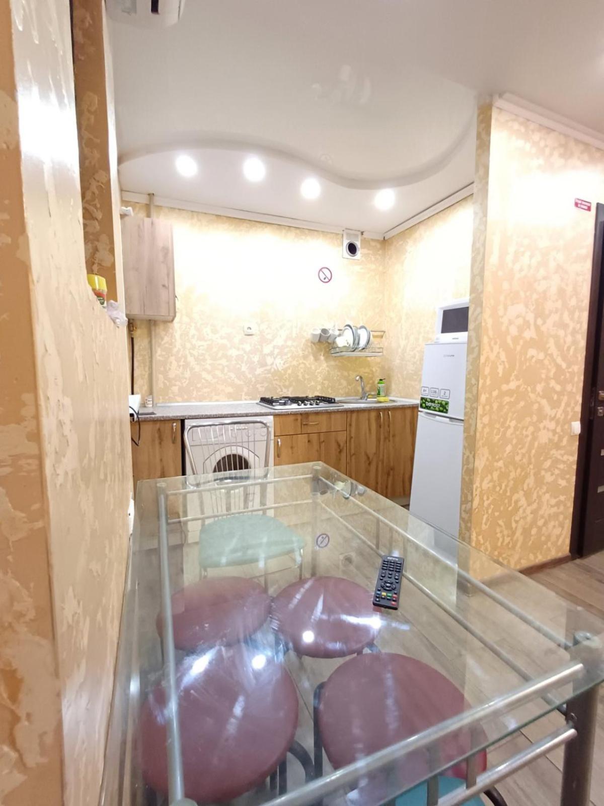 Большая 3 Комнатная Квартира Cherkasy Exterior photo